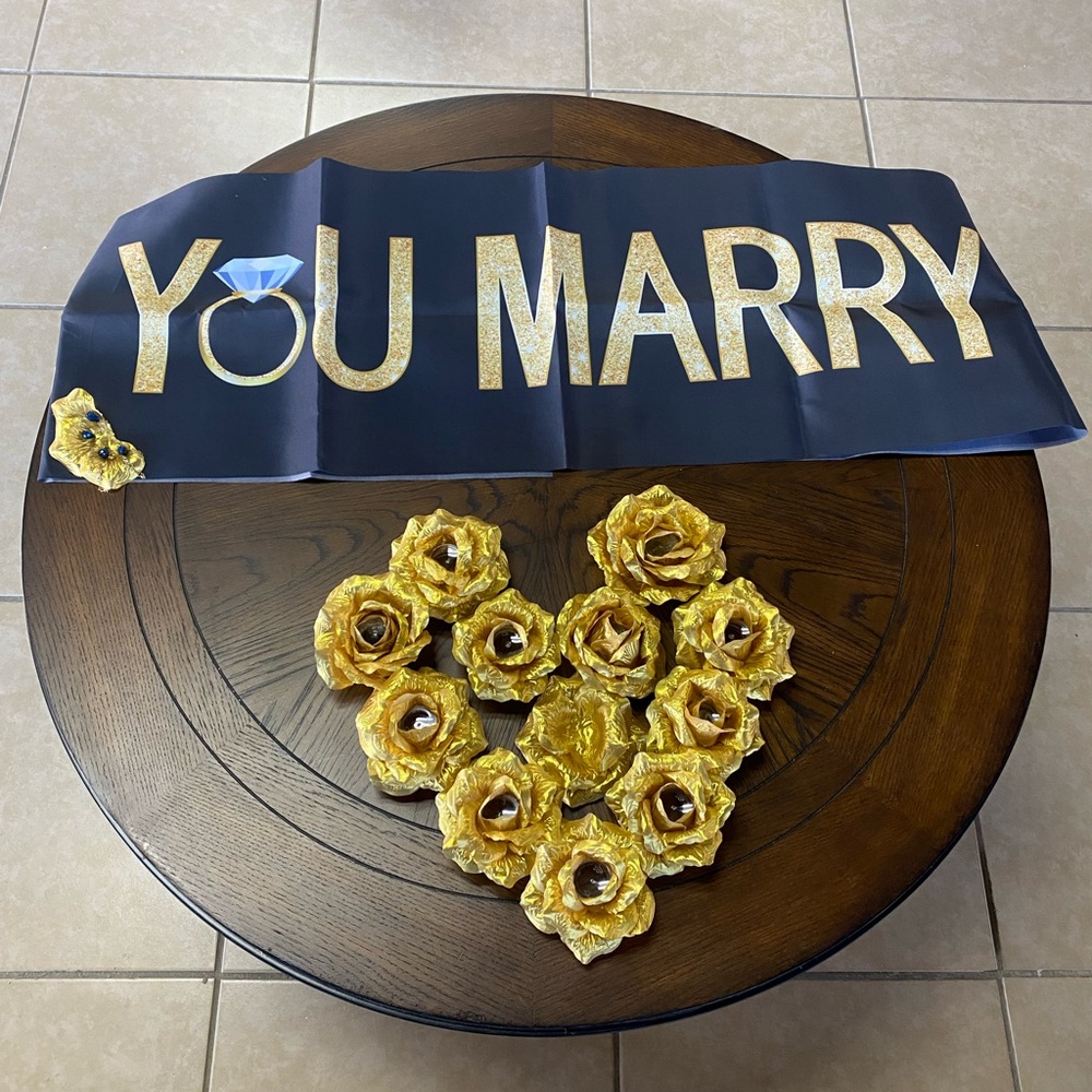 Will You Marry Me? Poster with Gold Roses 💍